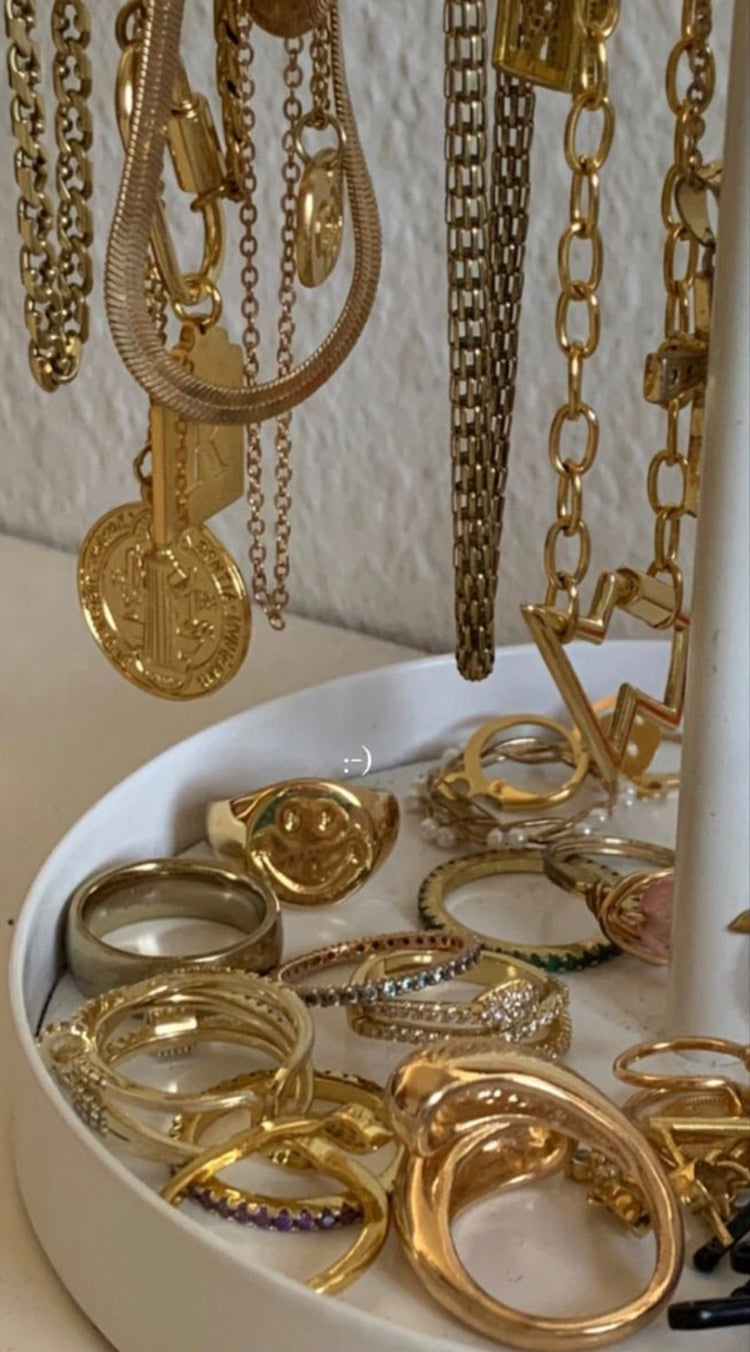 Jewelry & Accessories